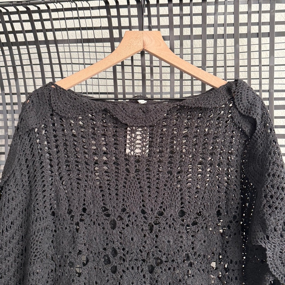 Free people Ess Gee Taranna crochet Poncho coverup - Picture 5 of 11